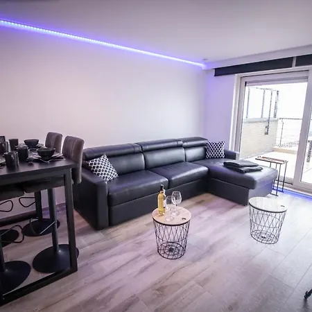 Penthouse Seaview Apartment