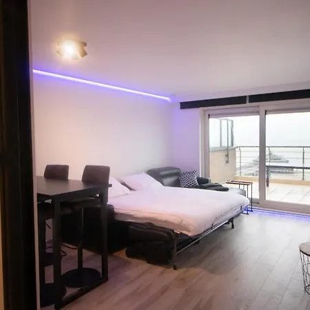 Apartment Penthouse Seaview *